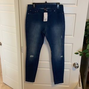 Hue jeans with tags